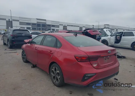 2020 Kia Forte Lxs z USA, uszkodzony, nr VIN 3KPF24AD9LE196819